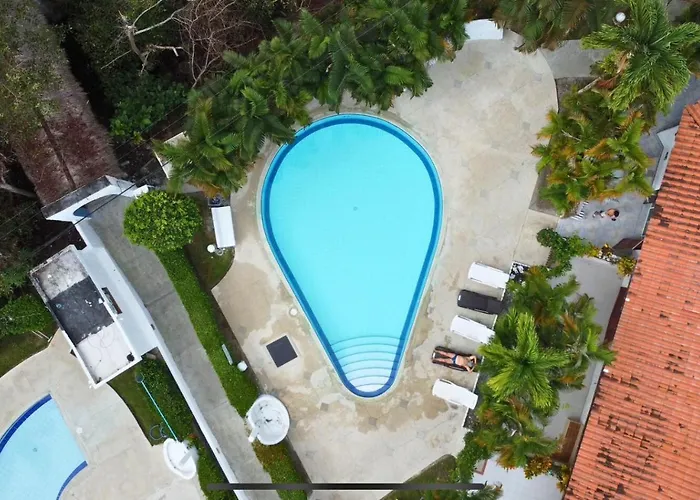 Hermosa Casa Frente A La Playa